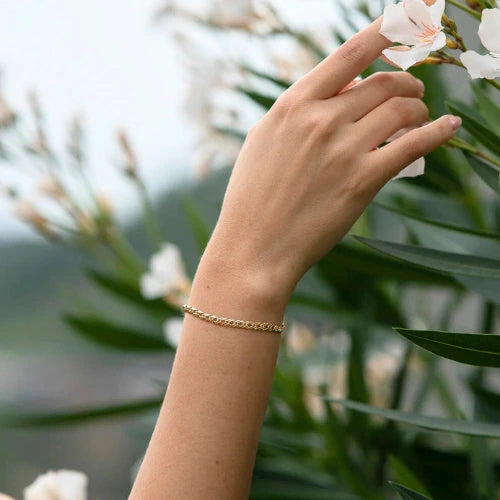 Cadena + Pulsera Entrelazada Gratis Dije Mano Hamsa